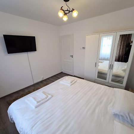 Spy Apartment ฮาเซก ภายนอก รูปภาพ