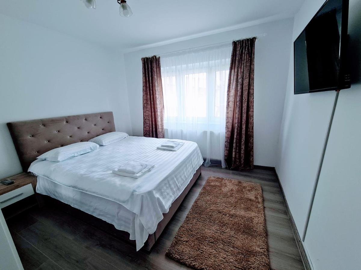 Spy Apartment ฮาเซก ภายนอก รูปภาพ