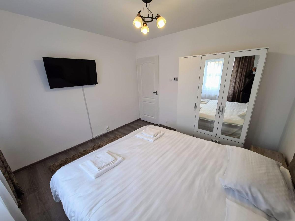 Spy Apartment ฮาเซก ภายนอก รูปภาพ