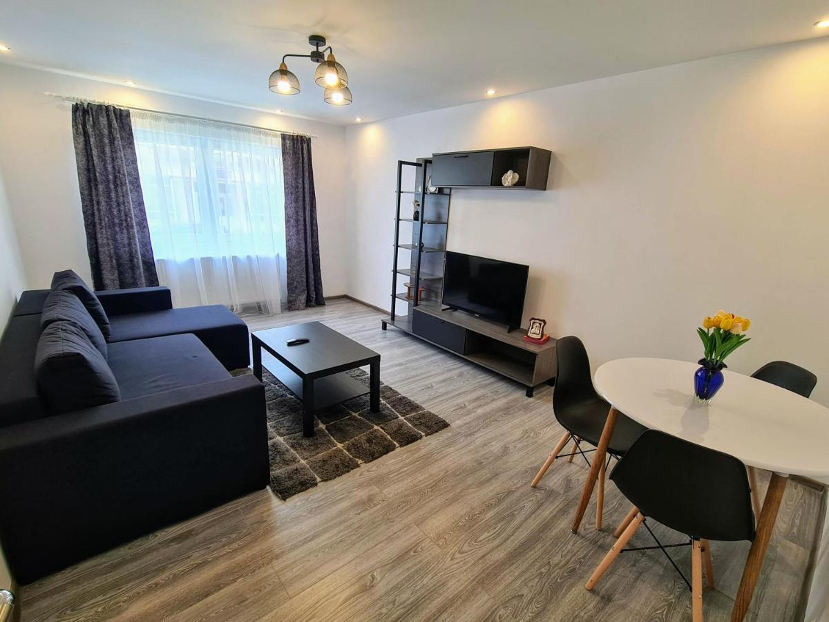 Spy Apartment ฮาเซก ภายนอก รูปภาพ
