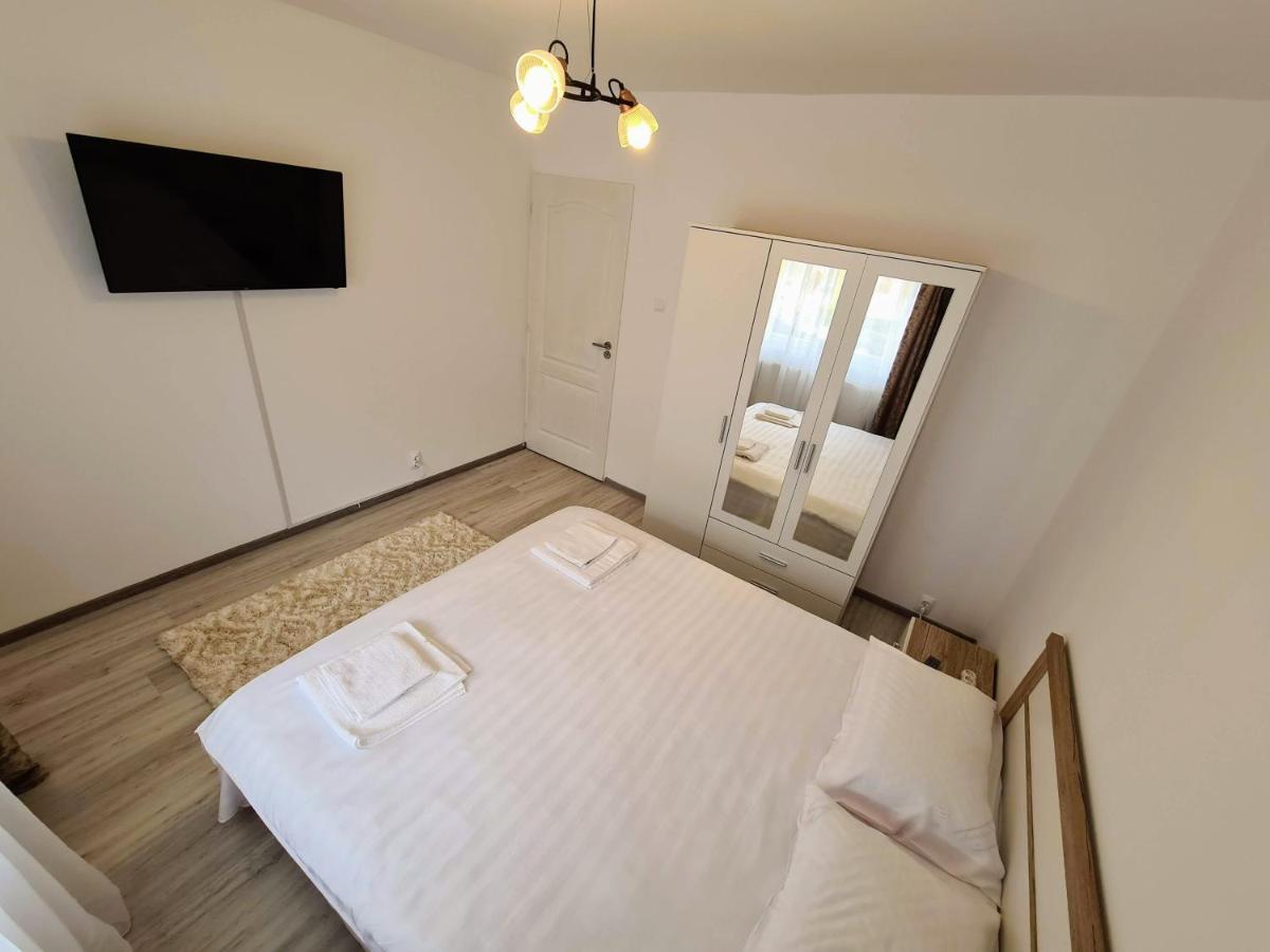 Spy Apartment ฮาเซก ภายนอก รูปภาพ